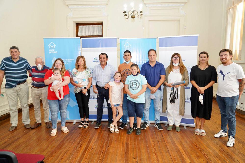 Entrega creditos Benito Juarez