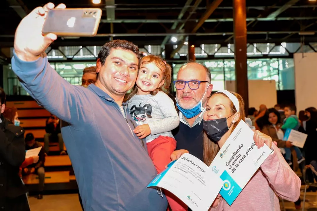 4._entrega_creditos_viienda_mendoza_capital