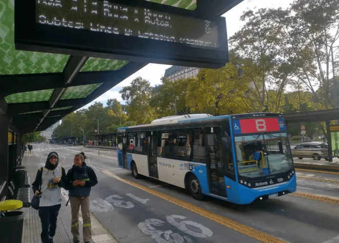 paro-de-transporte-696x500