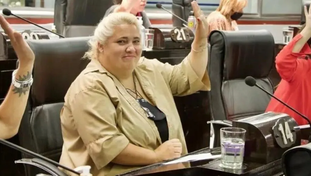 nair-abad-grave-estado